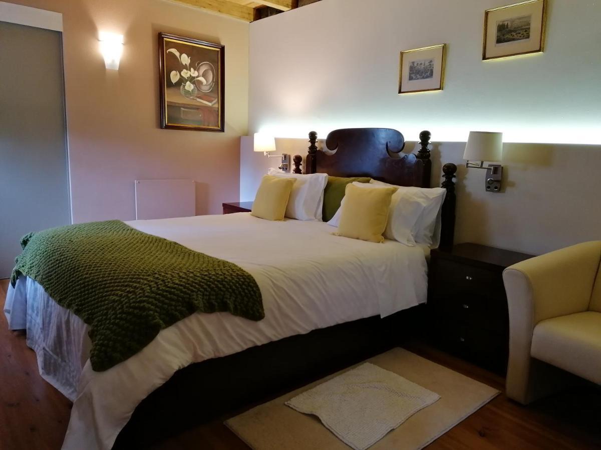 Casas De Pedra Villa Camacha  Exterior photo